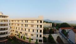 �л�ʿΪʲô�ܹ����ܵ�ҽԺ��ӭ��